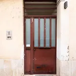 Duplex Trastevere With Courtyard