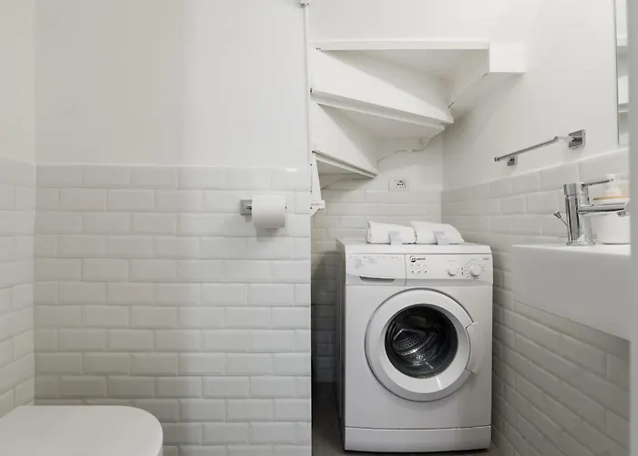 Duplex Trastevere With Courtyard