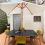 Duplex Trastevere With Courtyard Apartmán